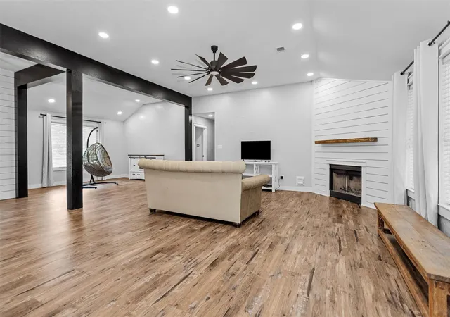 Photo 1 of Single family home for sale at 11357 Grand Harbor Blvd, Montgomery, TX 77356 | MLS# 91784281 | Listing updated on 2026-09-13
