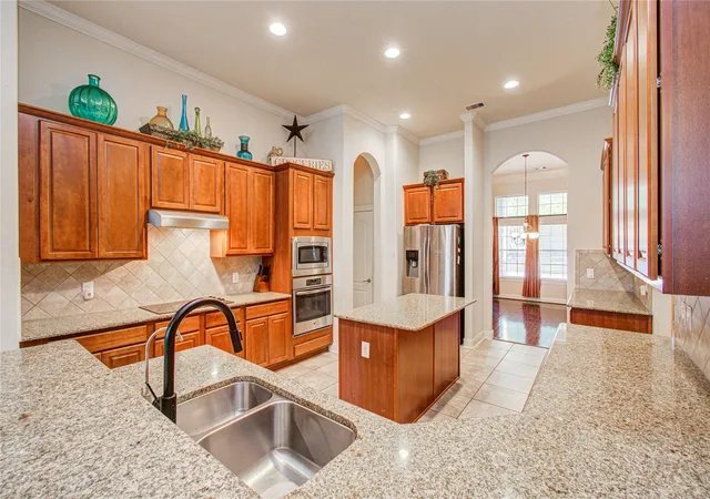 Photo 4 of Single family home for sale at 14614 Carolina Holw Ln, Houston, TX 77044 | MLS# 9078778 | Listing updated on 2026-06-13