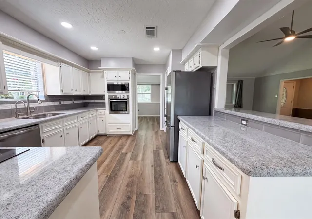 Photo 2 of Single family home for sale at 10327 Sweetwood Dr, Houston, TX 77070 | MLS# 7951560 | Listing updated on 2026-09-21