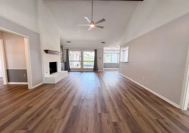 Photo 3 of Single family home for sale at 10327 Sweetwood Dr, Houston, TX 77070 | MLS# 7951560 | Listing updated on 2026-09-21