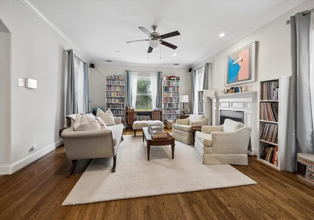 Photo 3 of Sale Pending at 6602 Meadowlawn St, Houston, TX 77023 | MLS# 66149854 | Listing updated on 2026-09-02