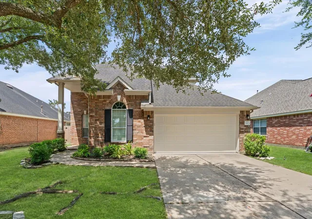 Photo 1 of Single family home for sale at 4923 Harbor Glen Ln, Houston, TX 77084 | MLS# 42845440 | Listing updated on 2026-08-29