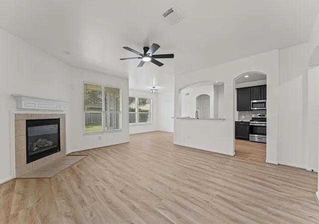 Photo 4 of Single family home for sale at 4923 Harbor Glen Ln, Houston, TX 77084 | MLS# 42845440 | Listing updated on 2026-08-29