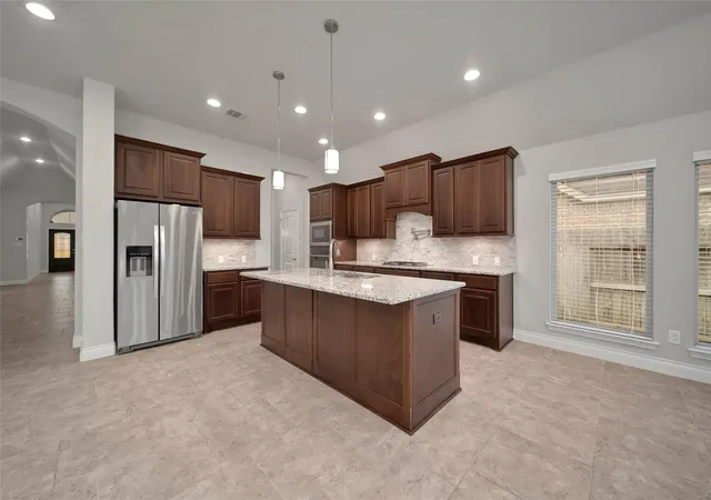 3rd image of 2111 Amelia Way Dr, Missouri City, TX 77459 | MLS# 59332457