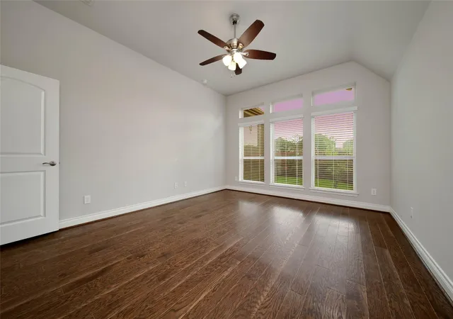 5th image of 2111 Amelia Way Dr, Missouri City, TX 77459 | MLS# 59332457