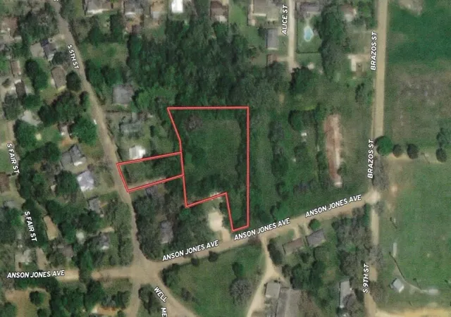 2nd image of 510 Anson Jones / S 5th Street Street, Crockett, TX 75835 | MLS# 63271317