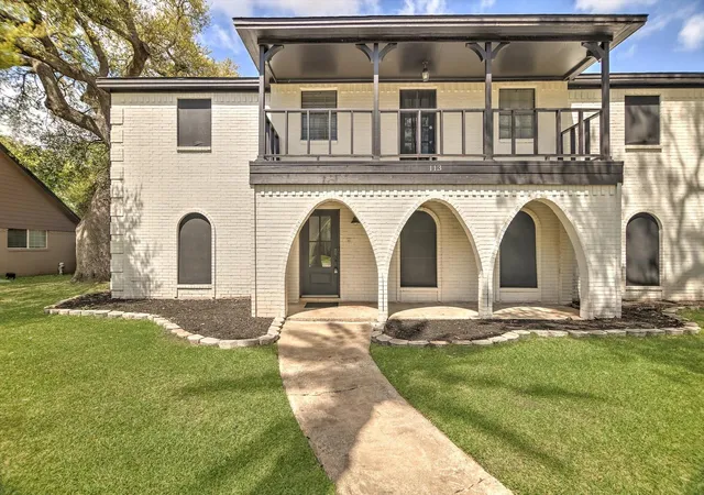 3rd image of 113 Rose Trl, Lake Jackson, TX 77566 | MLS# 15882323
