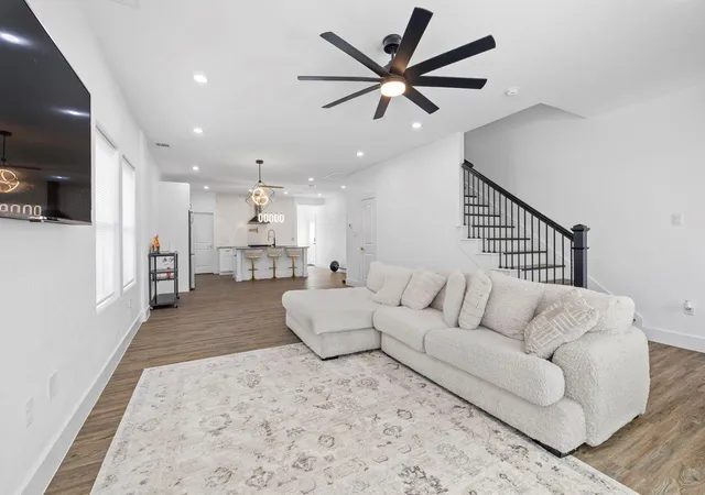 5th image of 1621 Wellington St, Houston, TX 77093 | MLS# 81533297