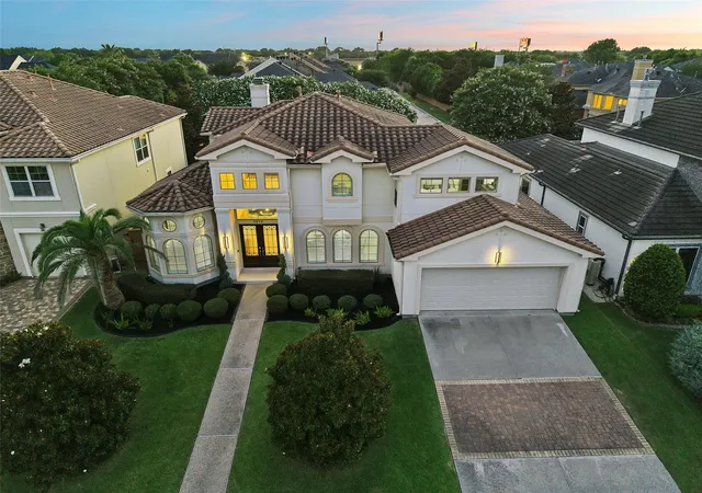Photo 3 of Sale Pending at 1910 Mystic Arbor Ln, Houston, TX 77077 | MLS# 43105548 | Listing updated on 2026-09-03