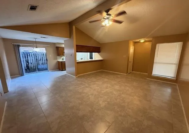 Listing Photo 4 - Condo for sale in building located at 1610 Hazelwood St, Conroe, TX 77301