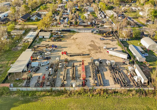 Photo 4 of Land for sale at 5715 & 5721 Spindle Dr, Houston, TX 77086 | MLS# 41897372 | Listing updated on 2026-03-14