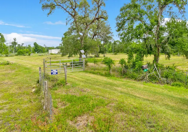 12th image of 14067 County Road 809, Sweeny, TX 77480 | MLS# 95869958