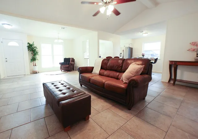 Photo 4 of Single family home for sale at 11819 Mclain Blvd, Houston, TX 77071 | MLS# 48770153 | Listing updated on 2026-07-20