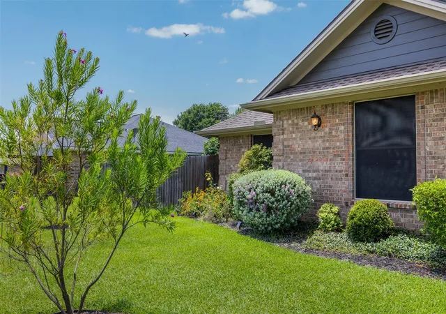3rd image of 1802 Cheryl Dr, Caldwell, TX 77836 | MLS# 96236945