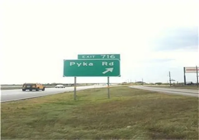 Photo 2 of Land for sale at 00 I 10w Frontage And Pyka, Sealy, TX 77474 | MLS# 47686158 | Listing updated on 2025-12-29