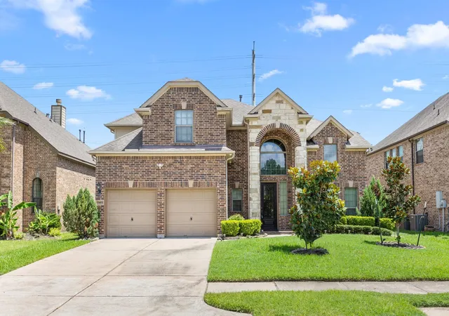 1st image of 13403 Sunset Bay Ln, Pearland, TX 77584 | MLS# 88927117
