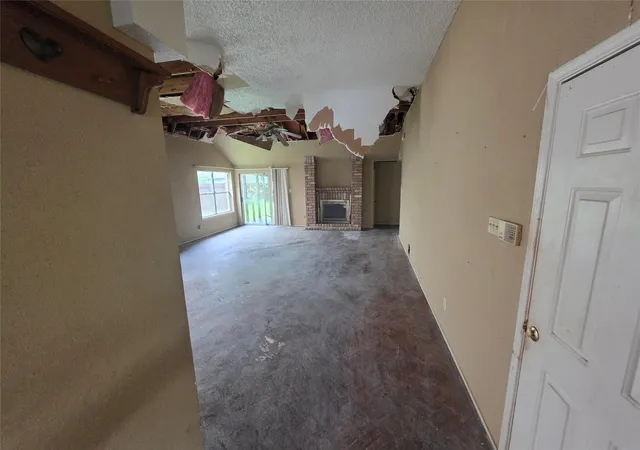 2nd image of 6915 Cape Forward Dr, Houston, TX 77083 | MLS# 80127678