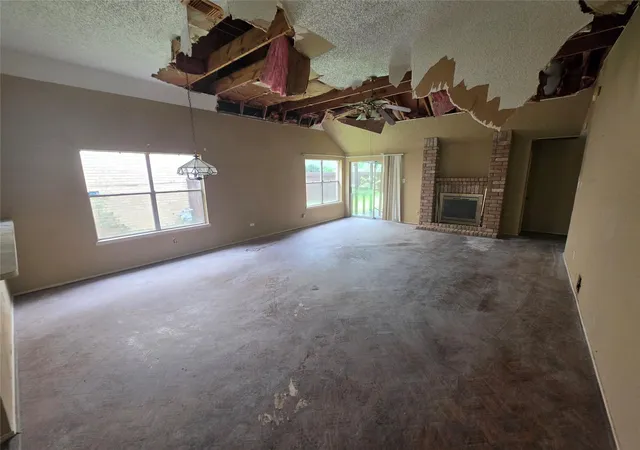 3rd image of 6915 Cape Forward Dr, Houston, TX 77083 | MLS# 80127678