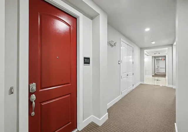 5th image of 1419 Montrose Blvd, Houston, TX 77019