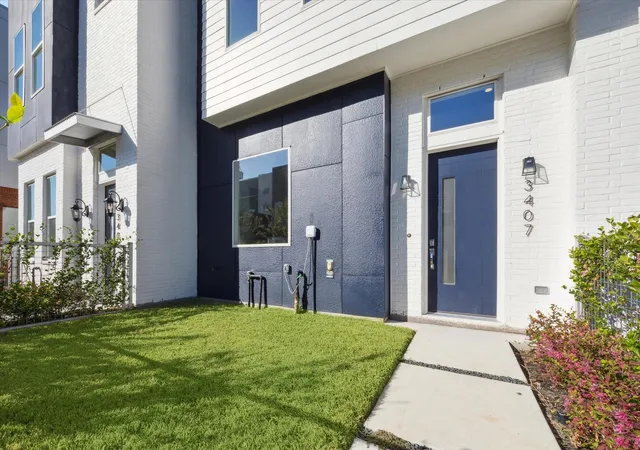 2nd image of 3407 Robin Rose Ln, Houston, TX 77080 | MLS# 31202817