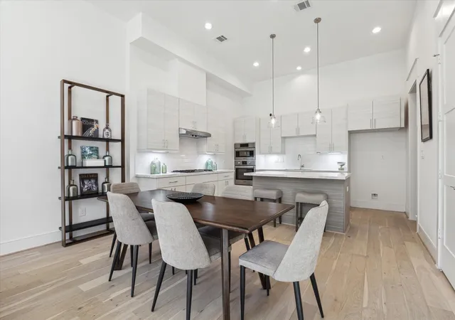 5th image of 3407 Robin Rose Ln, Houston, TX 77080 | MLS# 31202817