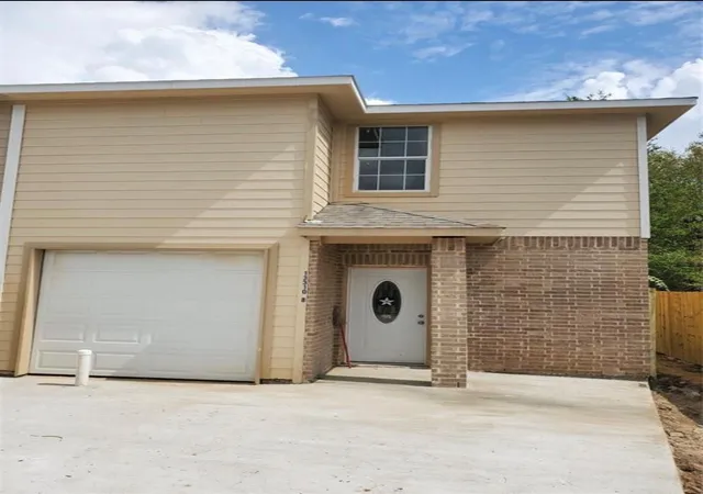 Photo 2 of Multi family home for sale at 13310 Robertcrest St #B, Houston, TX 77039 | MLS# 83716142 | Listing updated on 2026-08-12