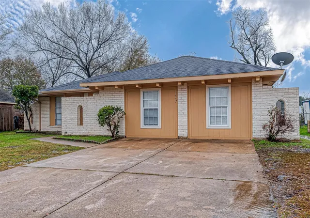 1st image of 1447 Willow Rock Rd, Houston, TX 77088 | MLS# 10251171