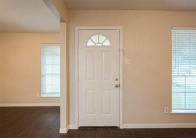 3rd image of 1447 Willow Rock Rd, Houston, TX 77088 | MLS# 10251171