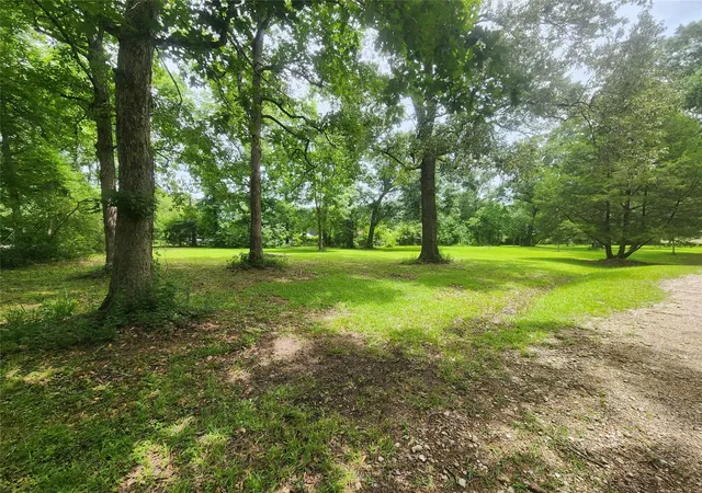 2nd image of 11345 Crossno Dr, Cleveland, TX 77328 | MLS# 52257372
