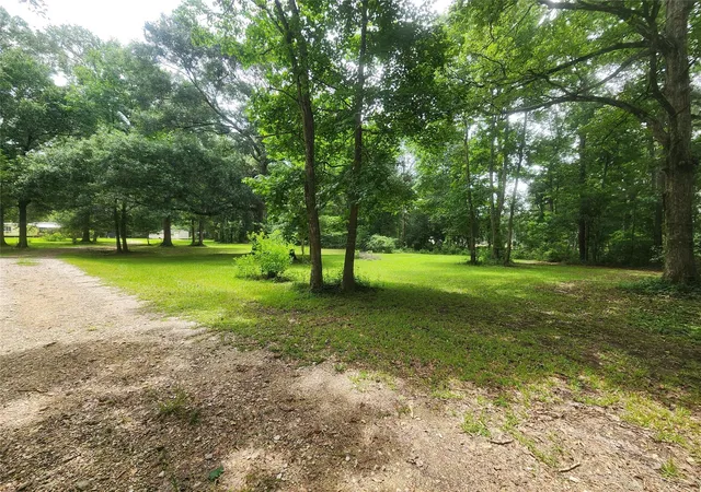 3rd image of 11345 Crossno Dr, Cleveland, TX 77328 | MLS# 52257372