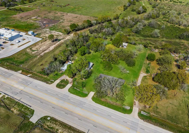 3rd image of 15727 Hwy 36, Needville, TX 77461 | MLS# 41469619