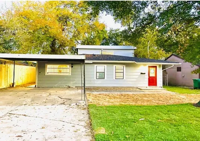 Photo 1 of Multi family home for sale at 7339 Mountbatten Rd, Houston, TX 77033 | MLS# 75124075 | Listing updated on 2026-07-25
