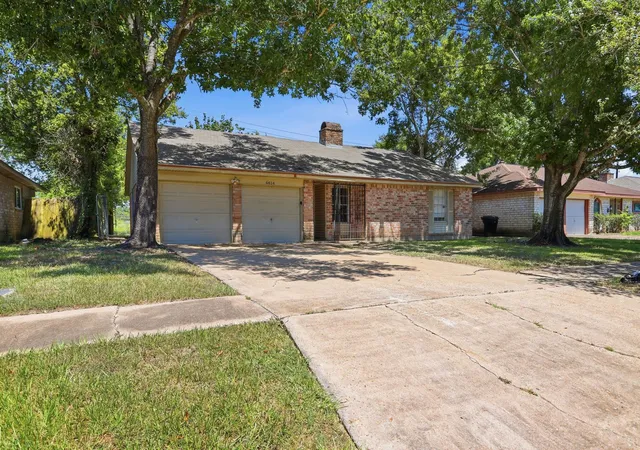 2nd image of 6614 Indian Lake Dr, Missouri City, TX 77489 | MLS# 54939948