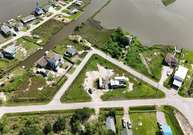 5th image of 4603 Swan St, Hitchcock, TX 77563 | MLS# 45468263