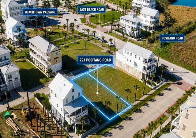 Photo 3 of Land for sale at 721 Positano Rd, Galveston, TX 77550 | MLS# 90260770 | Listing updated on 2026-05-04