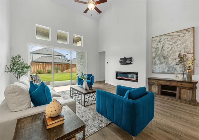 Photo 4 of Single family home for sale at 28314 Emerald Bnd, Spring, TX 77386 | MLS# 22017195 | Listing updated on 2026-09-13