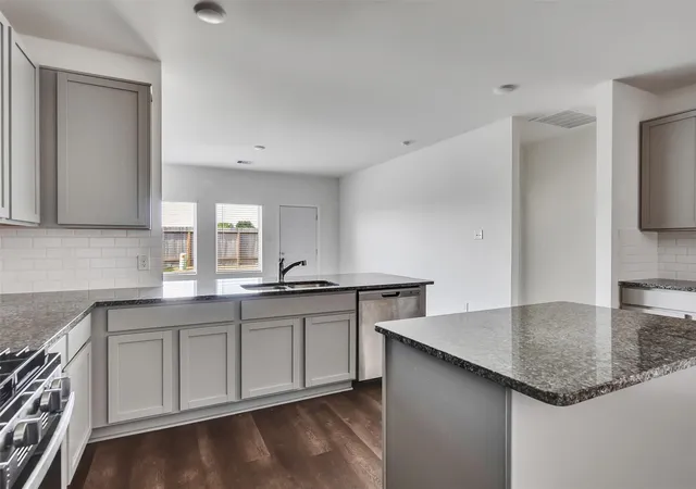 Photo 4 of Single family home for sale at 1539 Brenda Jean Dr, Crosby, TX 77532 | MLS# 83385118 | Listing updated on 2026-09-15