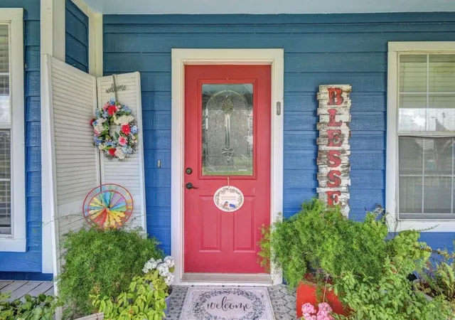 Photo 4 of Single family home for sale at 1226 Frontier Trl, Angleton, TX 77515 | MLS# 60083823 | Listing updated on 2026-09-21