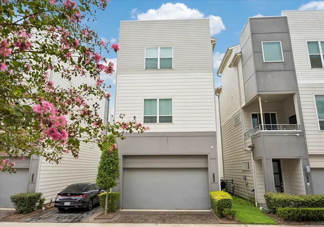 1st image of 2722 Eado Edge Ct, Houston, TX 77020 | MLS# 49698958