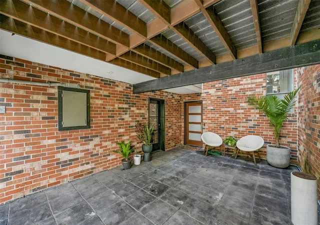 3rd image of 508 Roy St, Houston, TX 77007 | MLS# 37469633