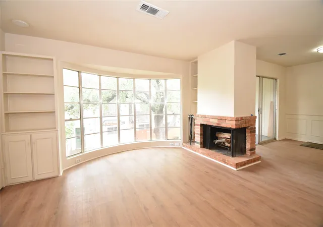 3rd image of 2595 Marilee Ln #2, Houston, TX 77057 | MLS# 20143661