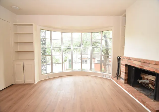 4th image of 2595 Marilee Ln #2, Houston, TX 77057 | MLS# 20143661