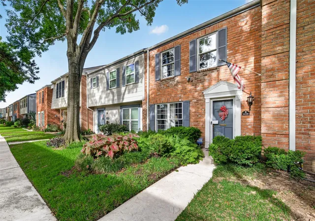 Photo 1 of Townhouse for sale at 14191 Misty Meadow Ln, Houston, TX 77079 | MLS# 45820853 | Listing updated on 2026-09-19
