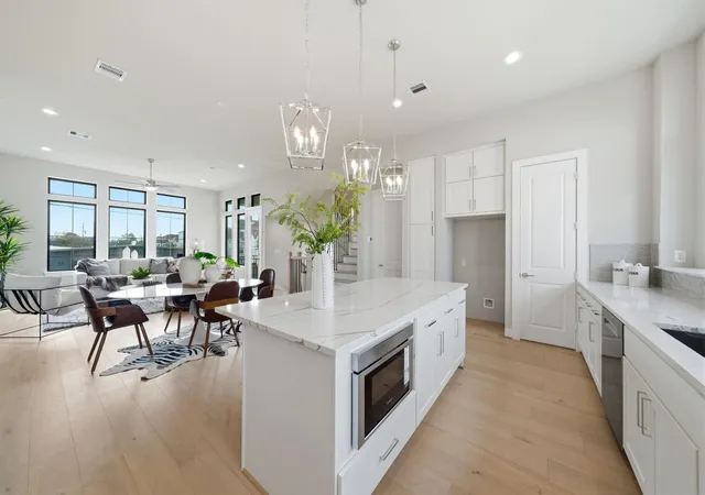 48th image of 8712 Padua Ln, Houston, TX 77055 | MLS# 44779937