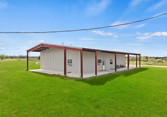 3rd image of 600 County Road 504, Flatonia, TX 78941 | MLS# 15641334