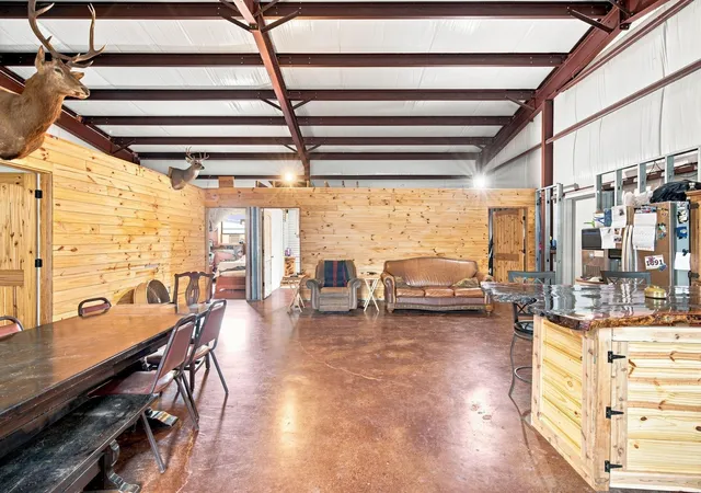 4th image of 600 County Road 504, Flatonia, TX 78941 | MLS# 15641334