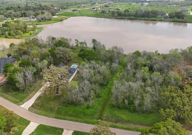 Photo 1 of Land for sale at 21502 Chenango Lake Dr, Angleton, TX 77515 | MLS# 98316572 | Listing updated on 2026-07-02