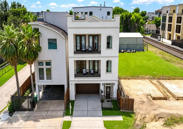 43rd image of 1509 Holly St, Houston, TX 77007 | MLS# 2881828
