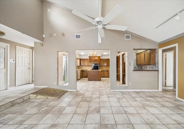 Photo 4 of Single family home for sale at 4226 Willow Beach Dr, Houston, TX 77072 | MLS# 69989588 | Listing updated on 2026-08-27