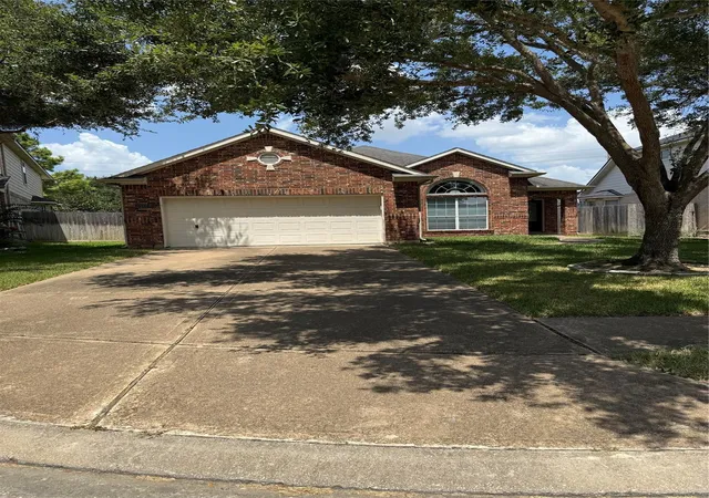 1st image of 6182 Newcastle Ln, League City, TX 77573 | MLS# 58889438